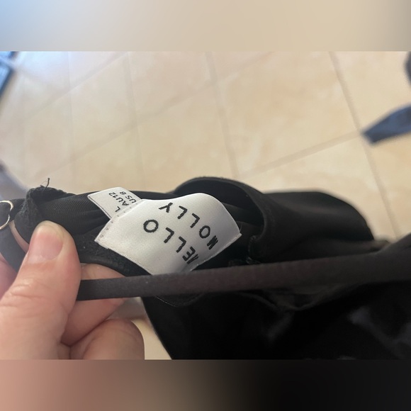 Dress - Picture 6 of 6